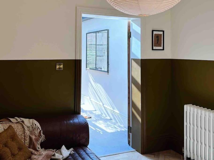 Luxury City Centre Townhouse - Sleeps 6 Chester Extérieur photo