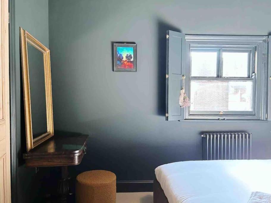 Luxury City Centre Townhouse - Sleeps 6 Chester Extérieur photo